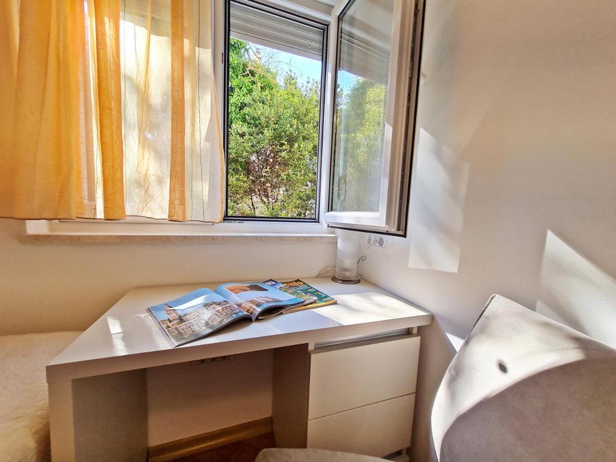 Split City Apartment Rosemary エクステリア 写真