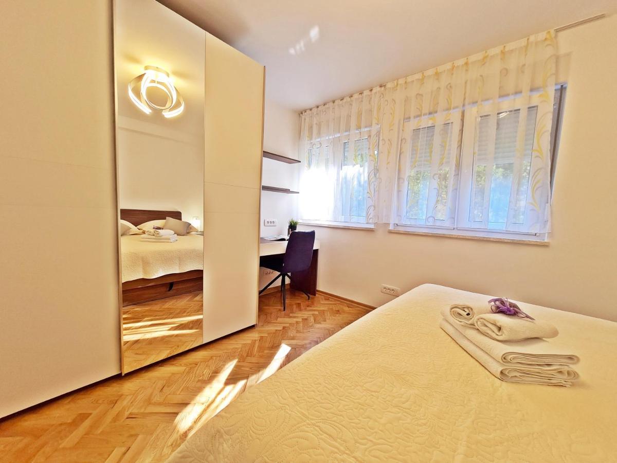 Split City Apartment Rosemary エクステリア 写真