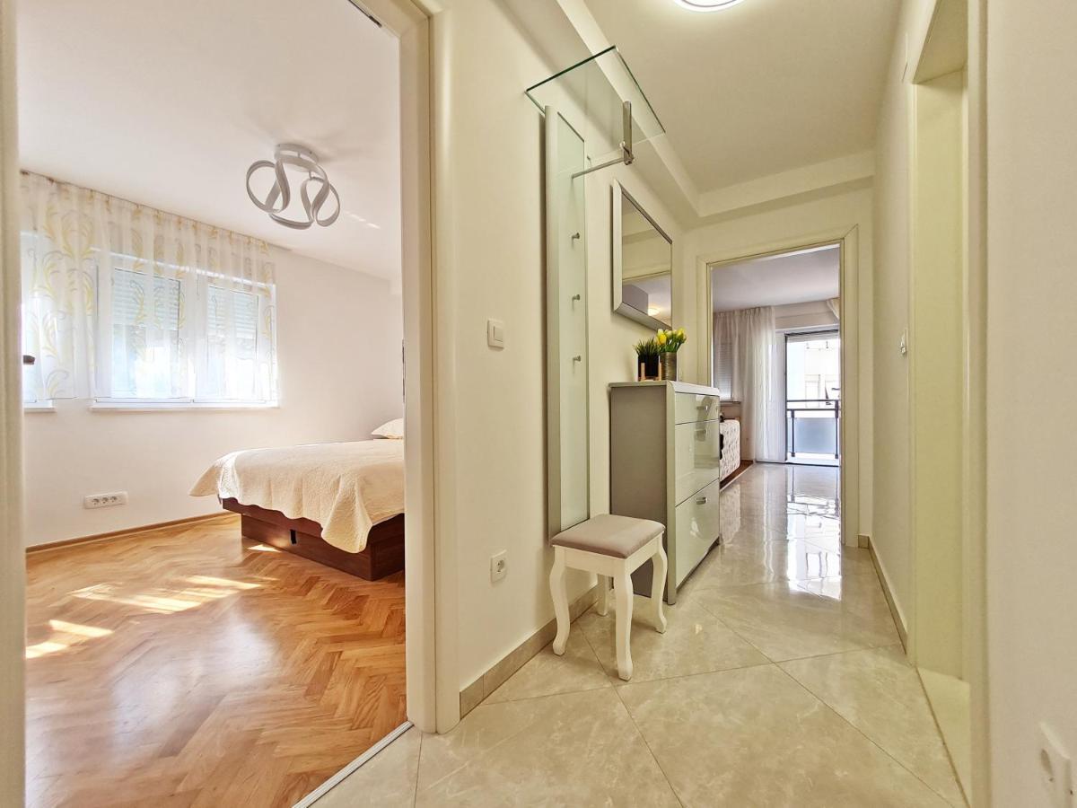 Split City Apartment Rosemary エクステリア 写真